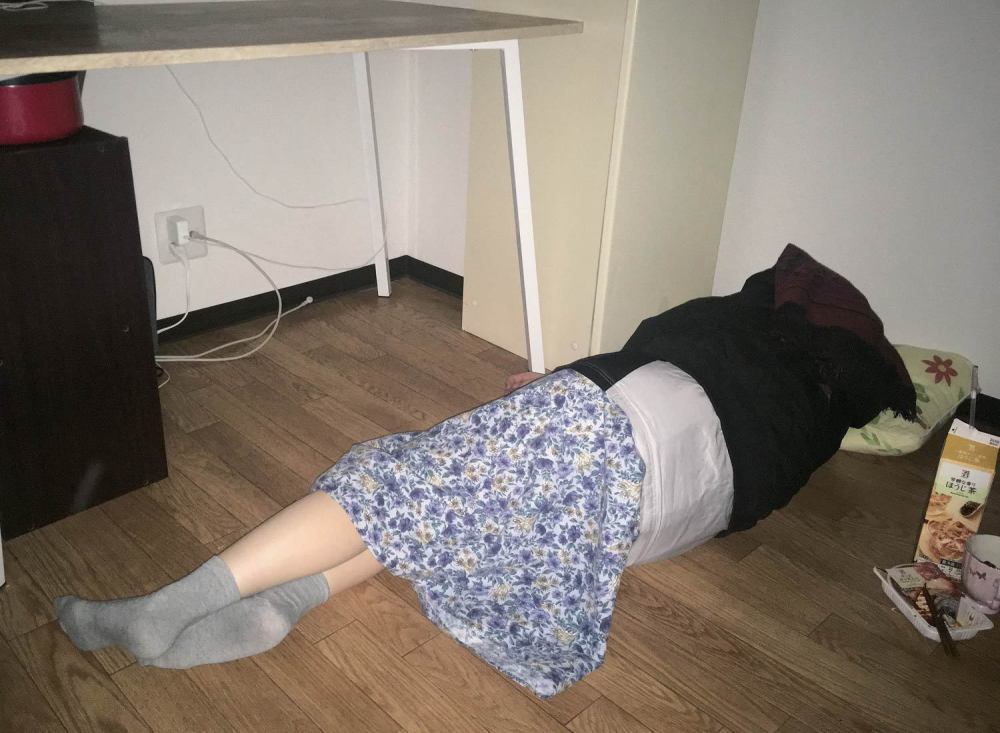 疫情日本女性贫困风俗业_疫情相关行业_个人AV公司发展