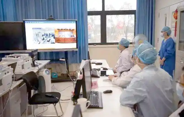 钟南山谈疫情趋势：预计2月中下旬达峰值后趋于平缓